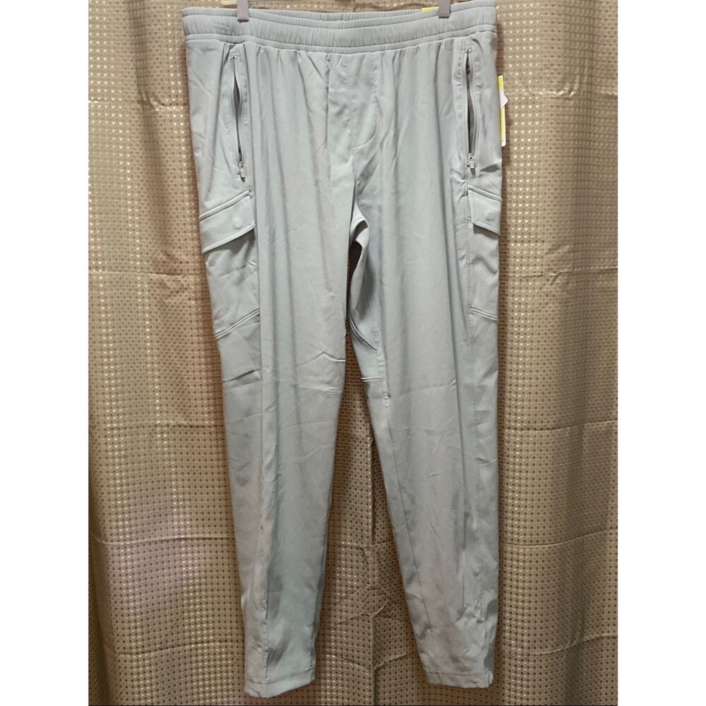 Men's sage green All in Motion pants